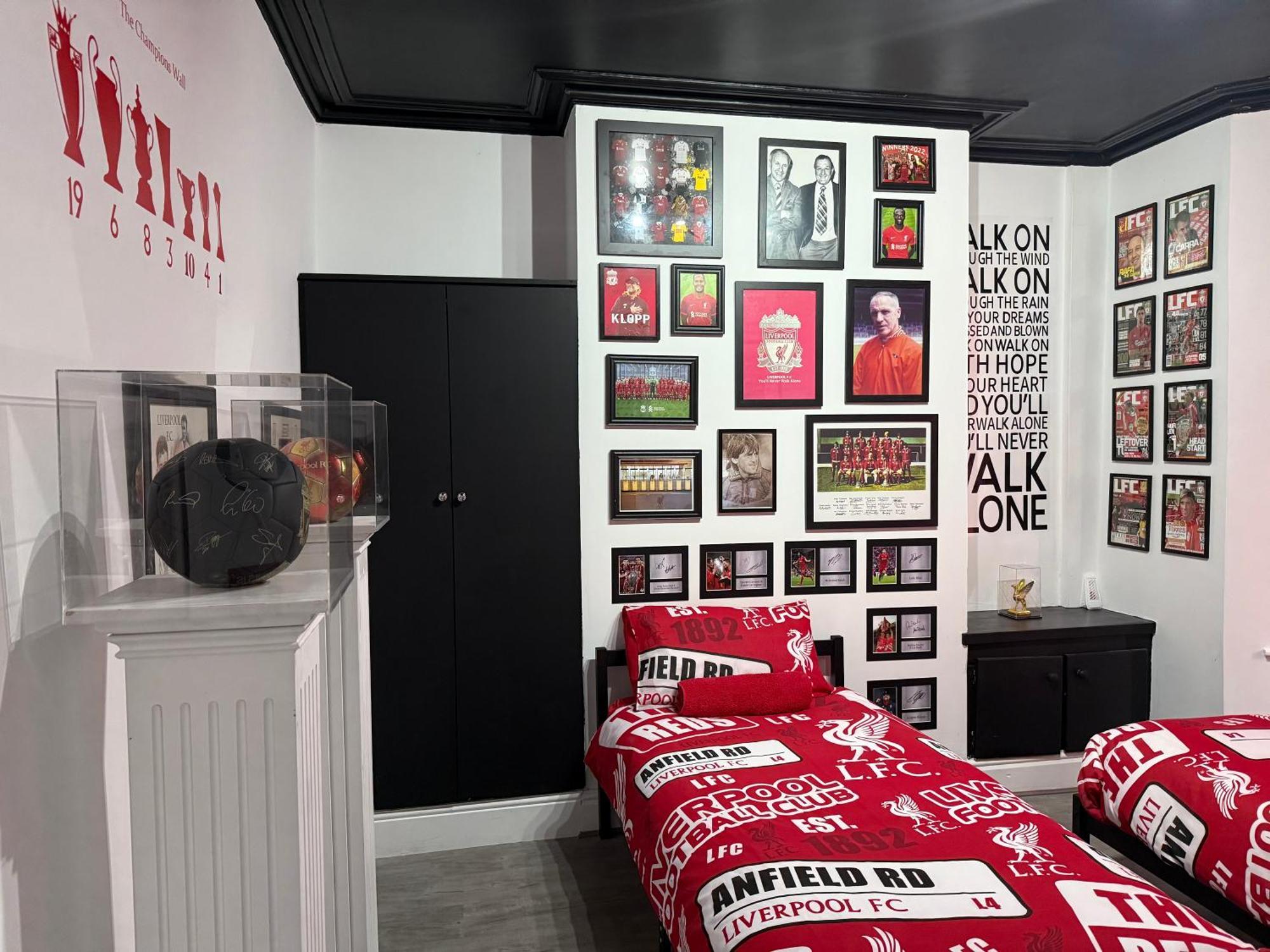 Villa Anfield Abode - Entire Lfc Themed House Liverpool Exterior foto