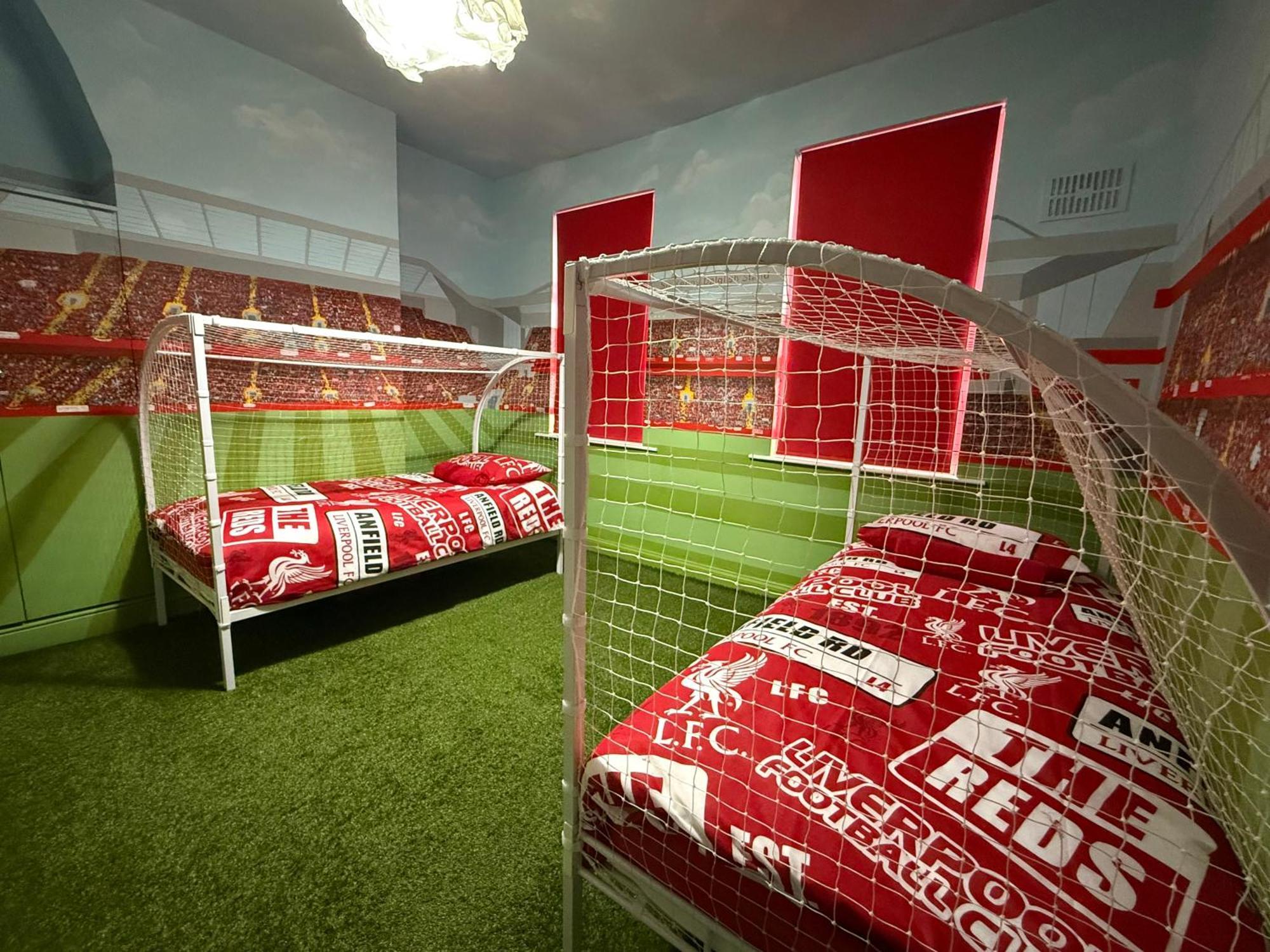 Villa Anfield Abode - Entire Lfc Themed House Liverpool Exterior foto